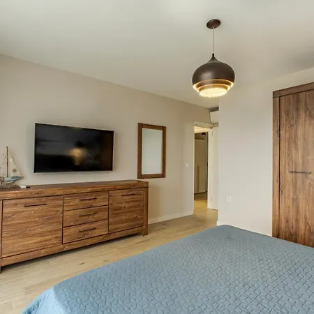 Вилла Luxury 3 Bedroom With Private Pool, Jacuzzi And Sea View