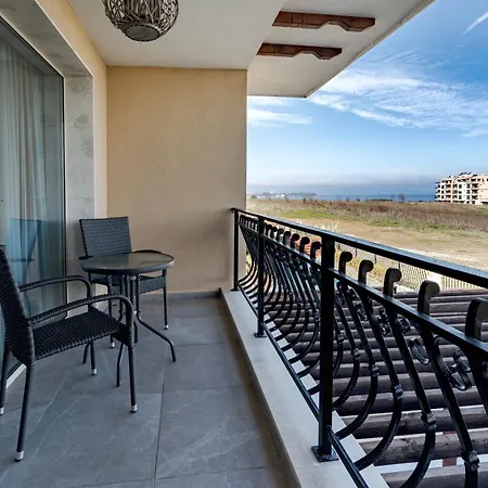 Luxury 3 Bedroom With Private Pool, Jacuzzi And Sea View Вилла